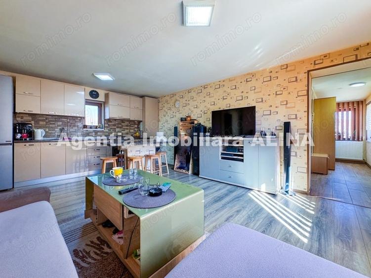 Casă cu Teren 989 Mp în Bejan