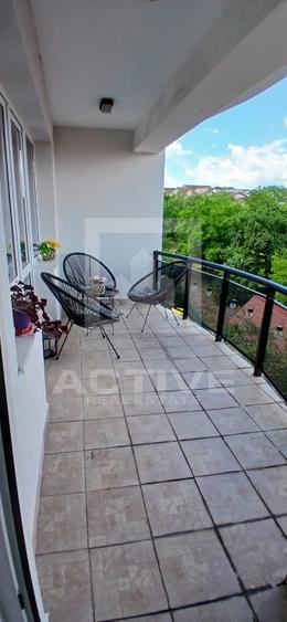 Apartament cu 3 camere semidecomandat, mobilat în Andrei Mureșanu