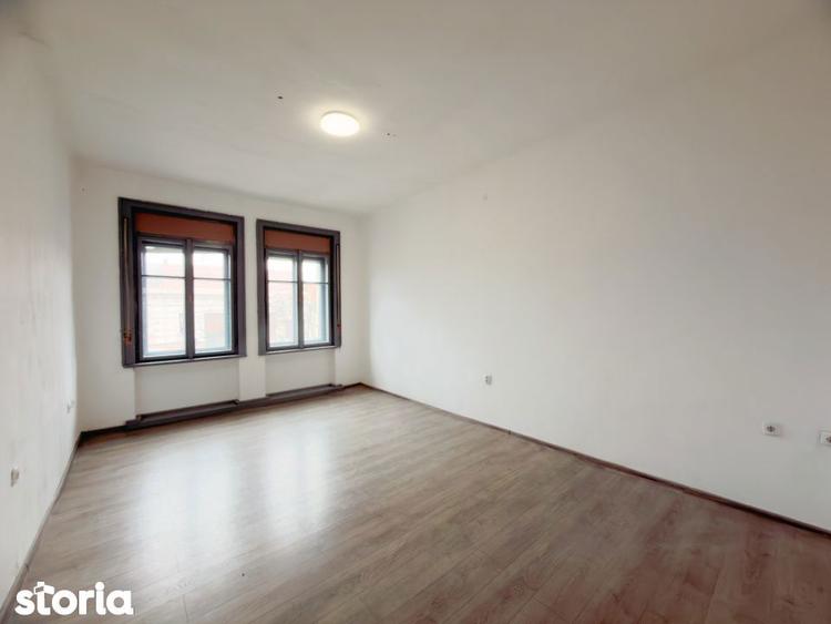 Garsonieră decomandată în Iosefin