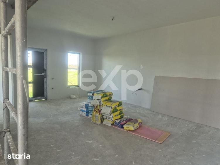 Casă cu 3 camere cu Teren 500 Mp în Albota