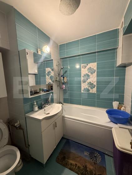 Apartament cu 4 camere decomandat, mobilat în Ultracentral