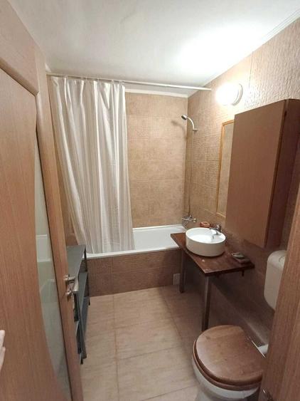 Apartament cu 2 camere decomandat în Timpuri Noi