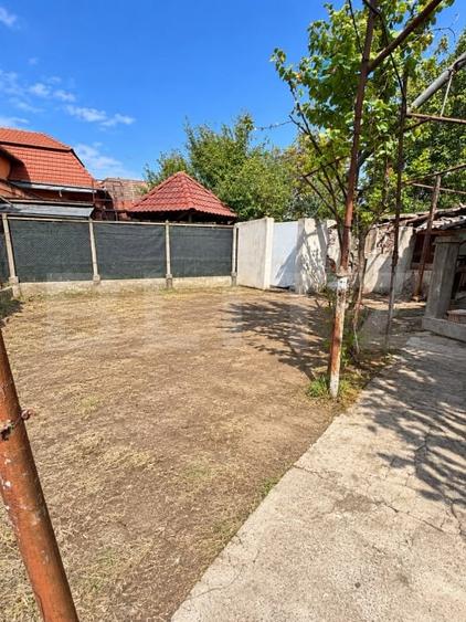 Duplex cu 4 camere cu Canalizare în Vest