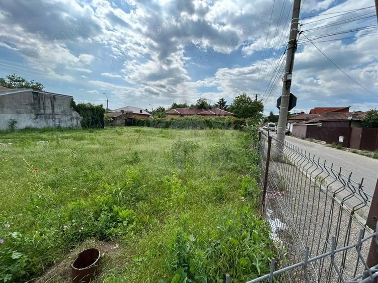 Teren de 1018 mp, în Central