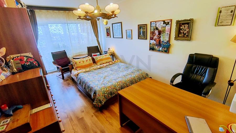 Apartament cu 4 camere decomandat, mobilat în Ștefan cel Mare