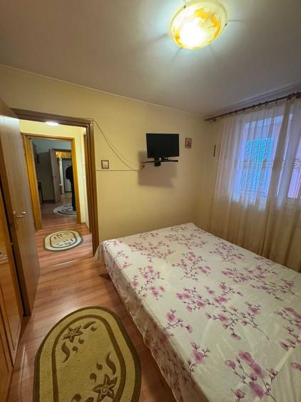 Apartament cu 2 camere decomandat în Păcii