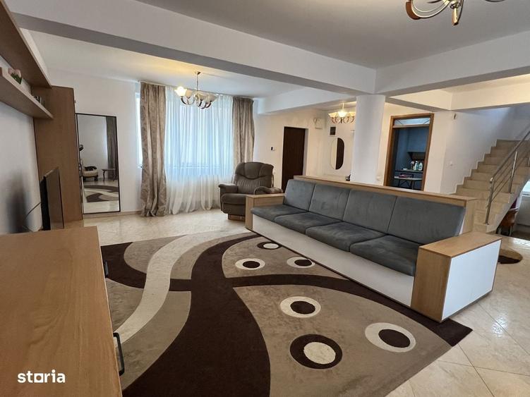 Casă cu 4 camere în Dobroești