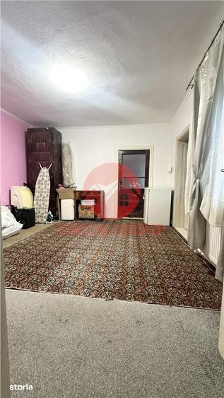 Casă cu 4 camere cu Teren 200 Mp în Viile Noi