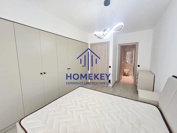 Apartament cu 3 camere decomandat în Est