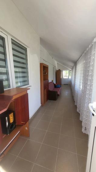Casă cu 2 camere cu Teren 4500 Mp în Jiana