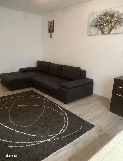 Apartament cu 3 camere decomandat în Cug