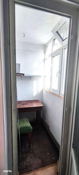 Apartament cu 3 camere decomandat în Dărmănești