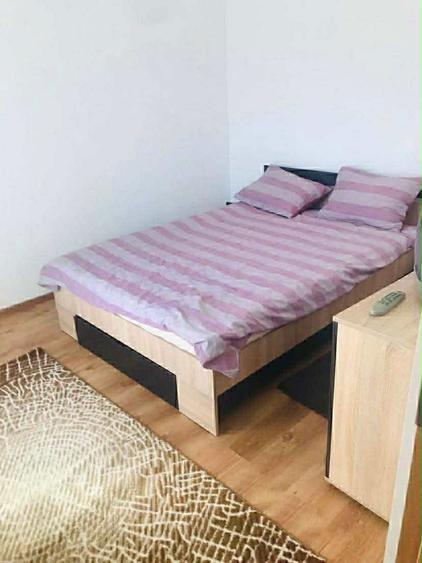 Apartament cu 2 camere semidecomandat în Botiza