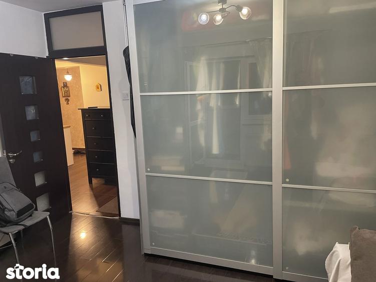 Apartament cu balcon ?i lift, 3 camere, Rahova - 4