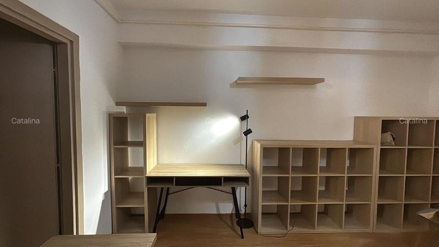 Apartament cu 2 camere semidecomandat, mobilat în Sebastian