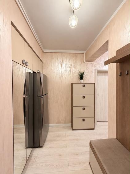 Apartament cu 2 camere decomandat în Apărătorii Patriei