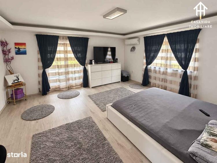 Casă cu 4 camere cu Teren 450 Mp în Central