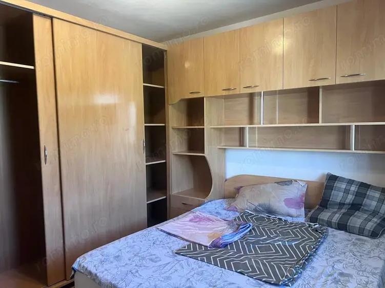 Apartament cu 2 camere decomandat în Liliacului