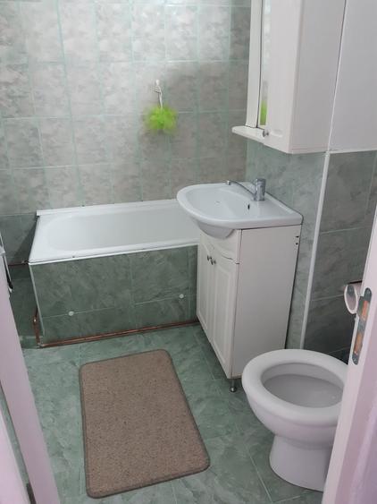 Apartament cu 2 camere decomandat în 9 Mai