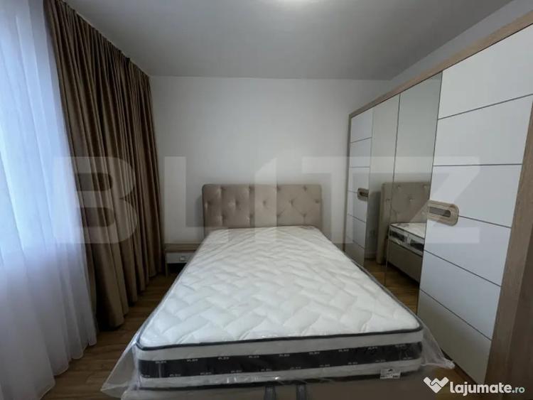 Apartament cu 3 camere semidecomandat, mobilat în Florești