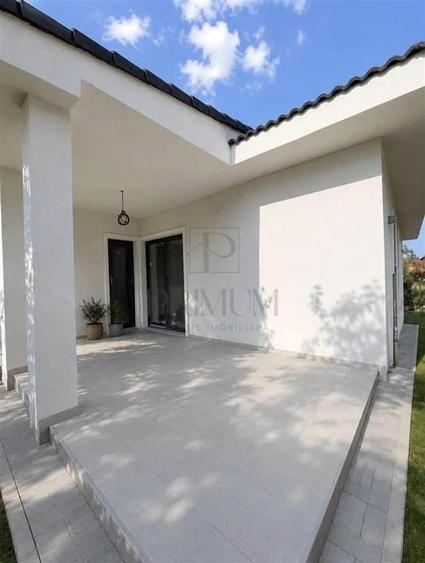 Duplex cu 3 camere cu Teren 332 Mp în Albina