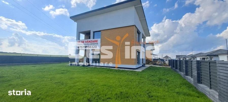 Casă cu 4 camere cu Teren 350 Mp în Ciurea