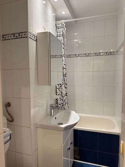 Apartament cu 2 camere semidecomandat în Aradului