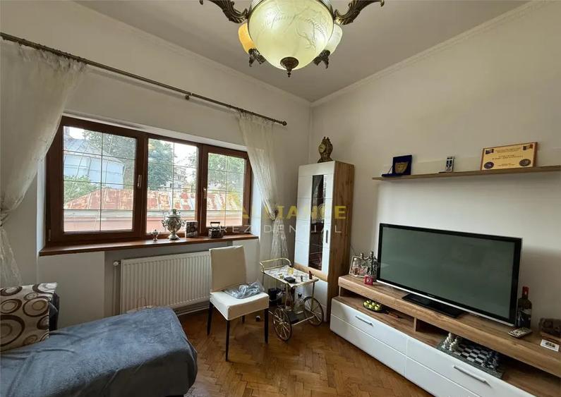 Apartament 2 camere etaj 1 zona Unirii centrala perfect pent - 13