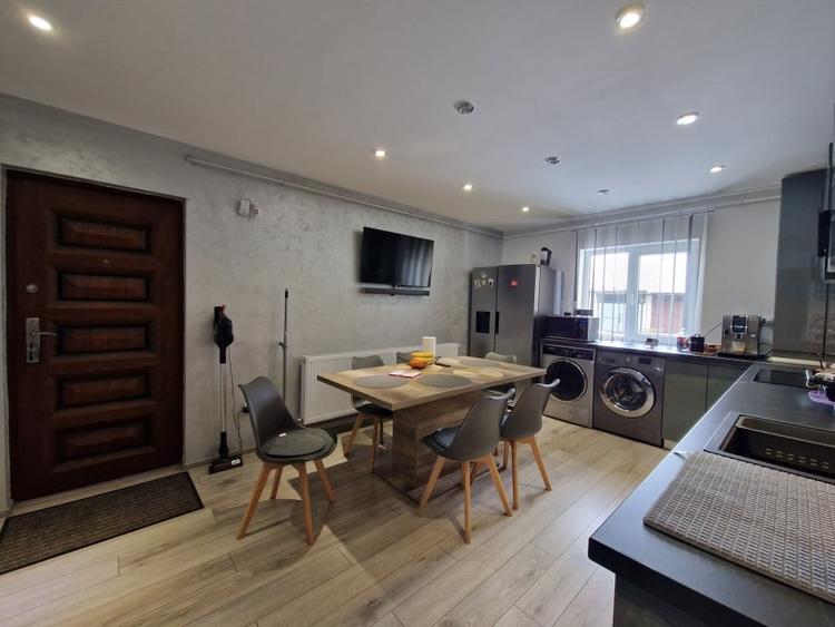 Apartament cu 2 camere decomandat, mobilat în Hotvon