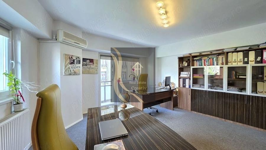 Apartament cu 4 camere decomandat în Universitate
