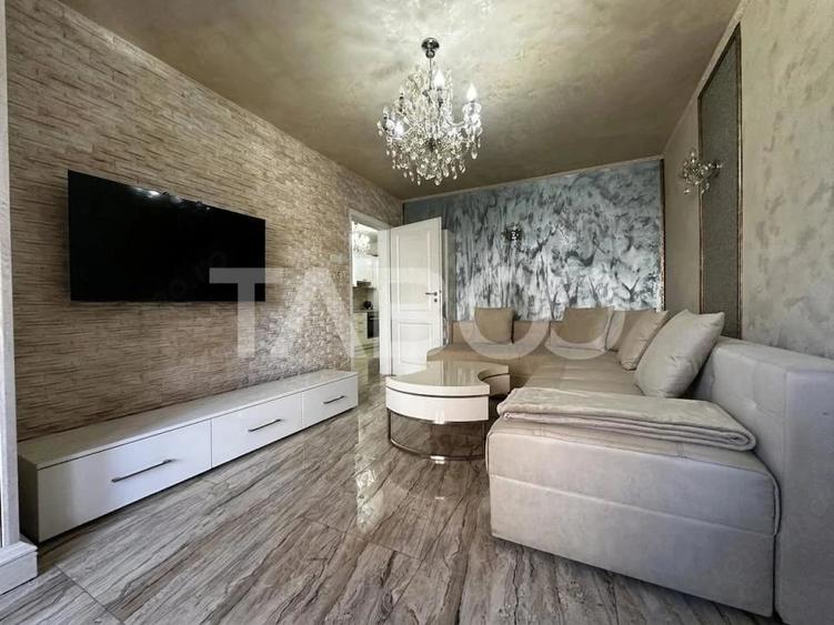 Apartament cu 4 camere decomandat în Ștrand