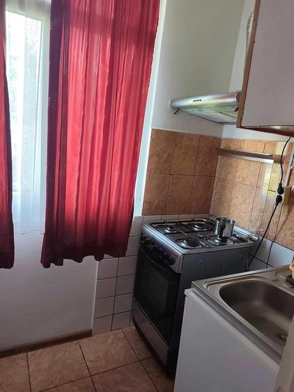 Apartament cu 2 camere decomandat în Sud