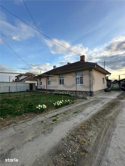 Casă cu 3 camere cu Teren 515 Mp în Central