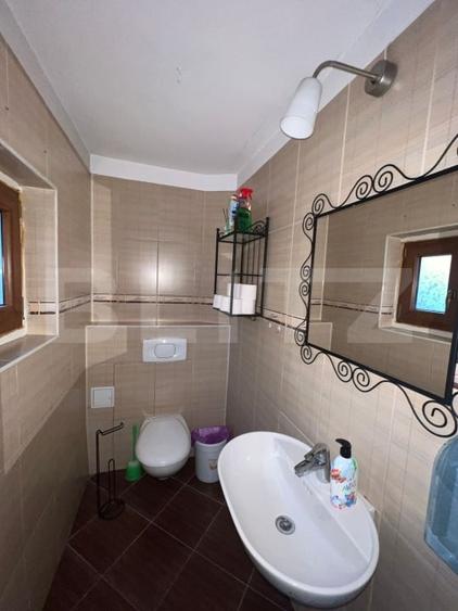 Spațiu comercial, de 220 mp, în Central