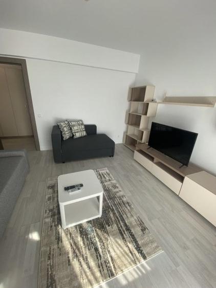 Garsonieră decomandată, mobilată în Lujerului