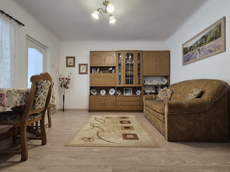 Casă cu 3 camere în Suceagu