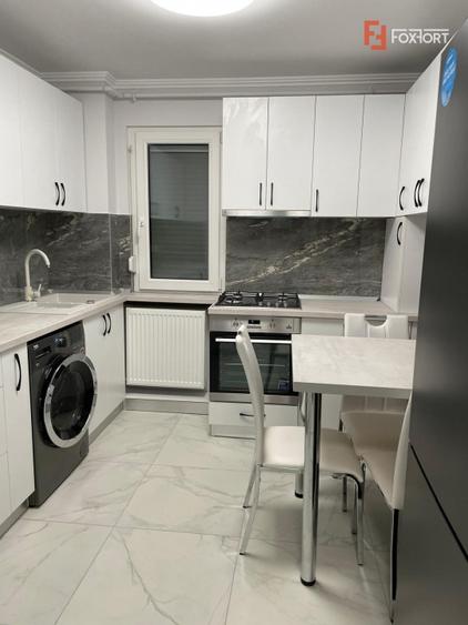 Apartament cu 2 camere decomandat, mobilat în Tipografilor