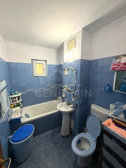 Apartament cu 2 camere semidecomandat în Brazda lui Novac