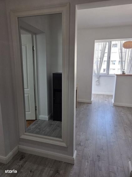 Apartament cu 2 camere decomandat în Mihai Bravu