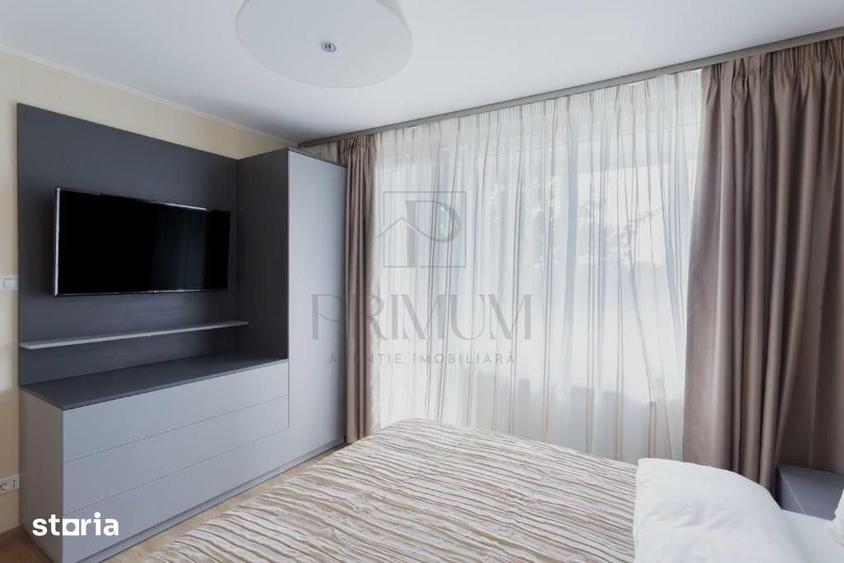 Apartament cu 3 camere semidecomandat în Central