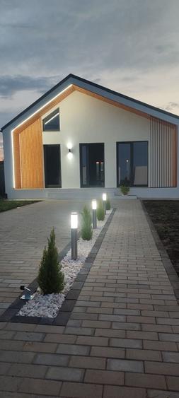 Casă cu 4 camere în Poșta Câlnău