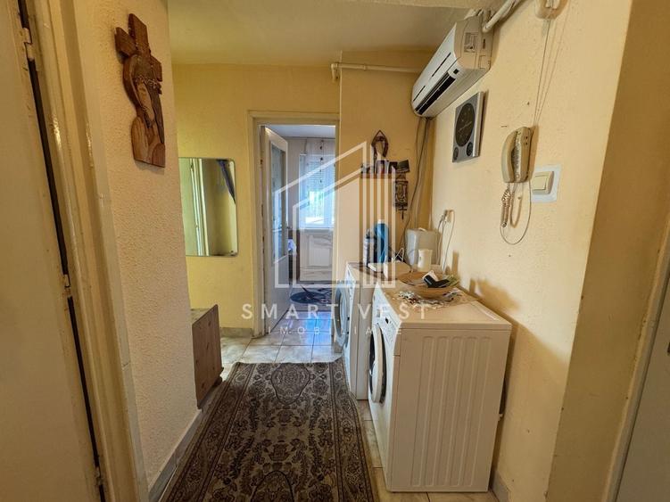 Apartament cu 2 camere decomandat, mobilat în Botizului