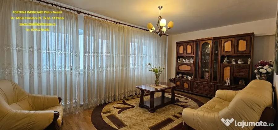 Apartament cu 3 camere decomandat în Calea Romanului