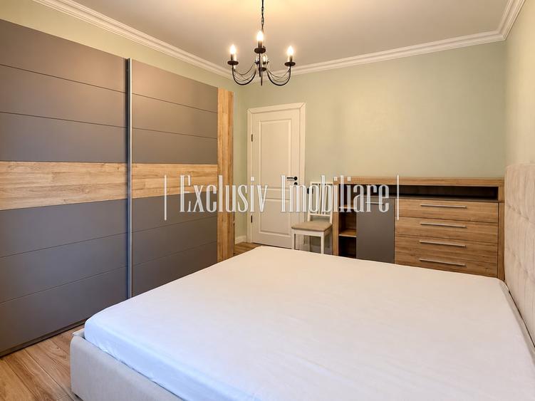 Apartament cu 3 camere semidecomandat în Tomis II