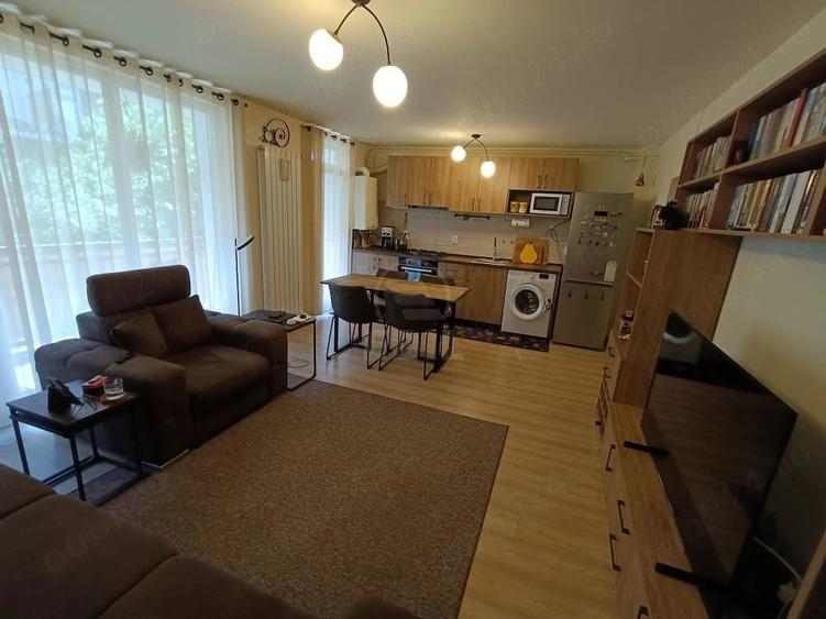 Apartament cu 2 camere semidecomandat în Central