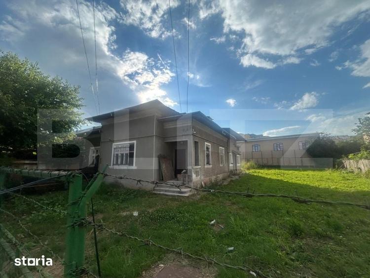 Casă cu 3 camere cu Teren 1111 Mp în Central