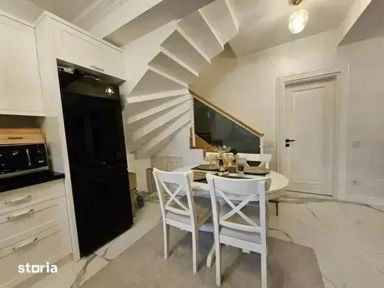 Casă cu 5 camere cu Teren 180 Mp în Sălăjan