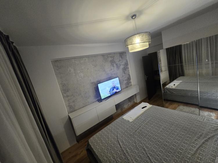 Apartament cu 2 camere decomandat în Decebal