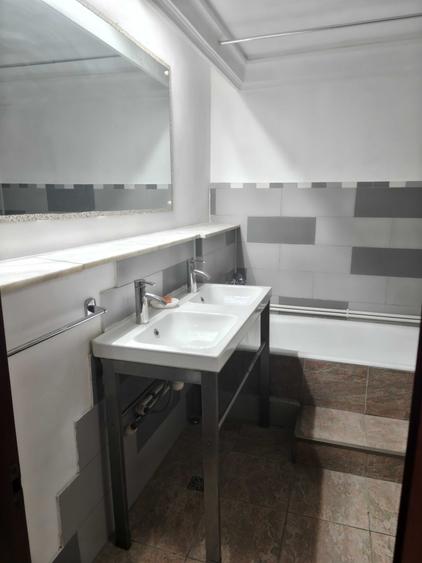 Apartament cu 2 camere semidecomandat în Unirii