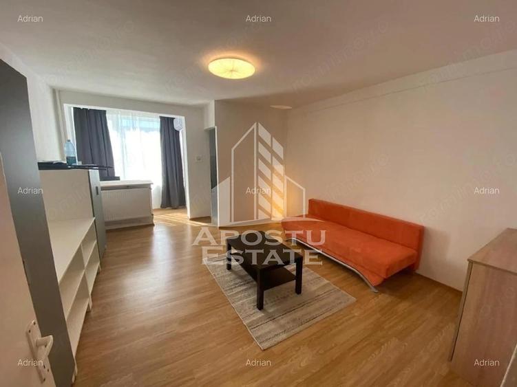 Garsonieră decomandată în Circumvalațiunii